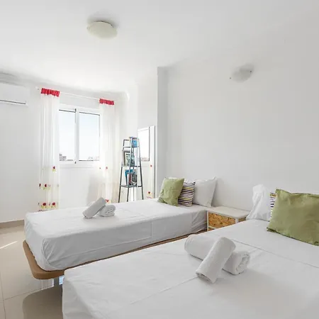U-nique Eduardo Carvajal Apartment